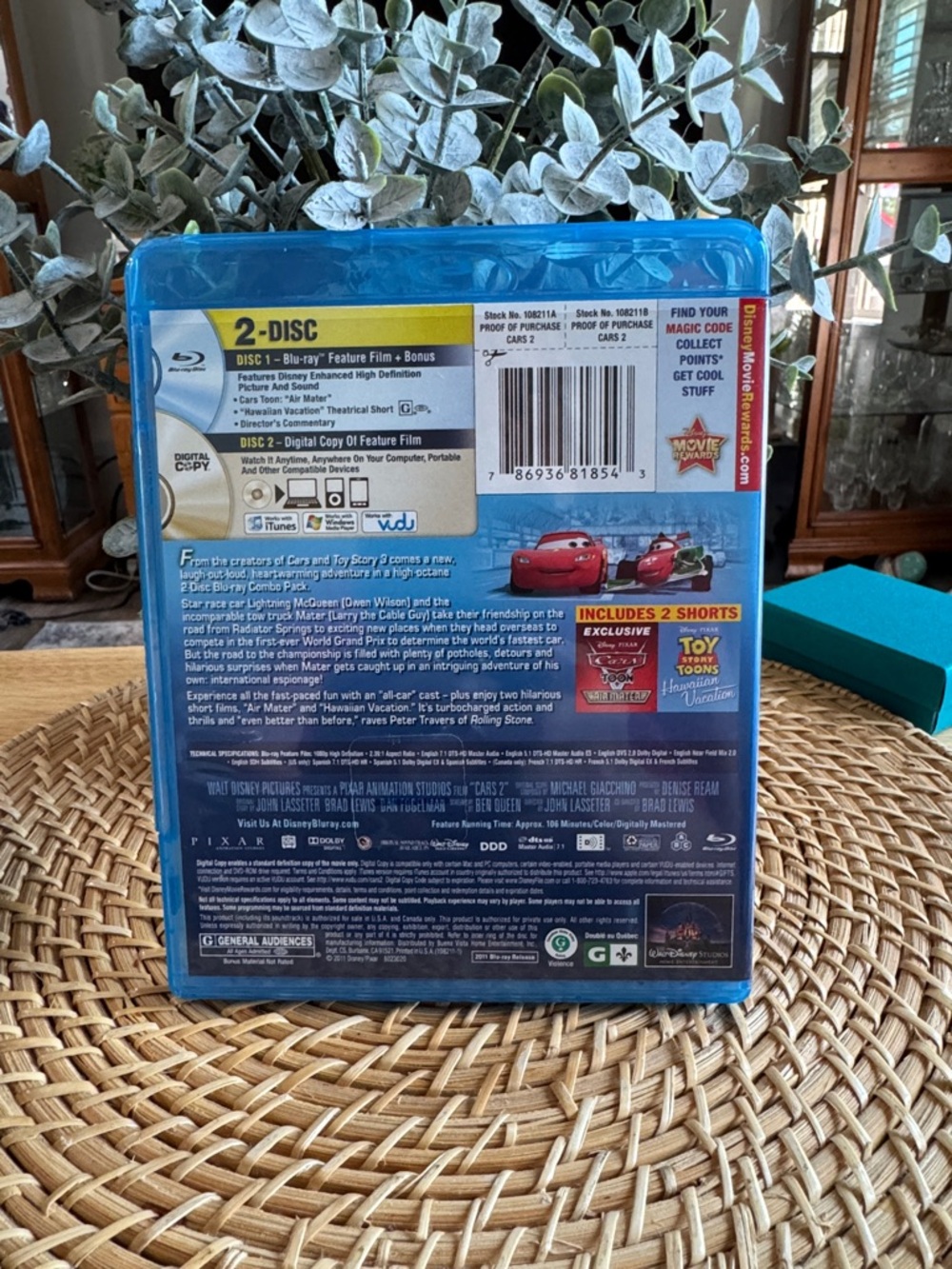 Cars 2 Blu-ray-& Digital Copy DISNEY PIXAR - Picture 2 of 4